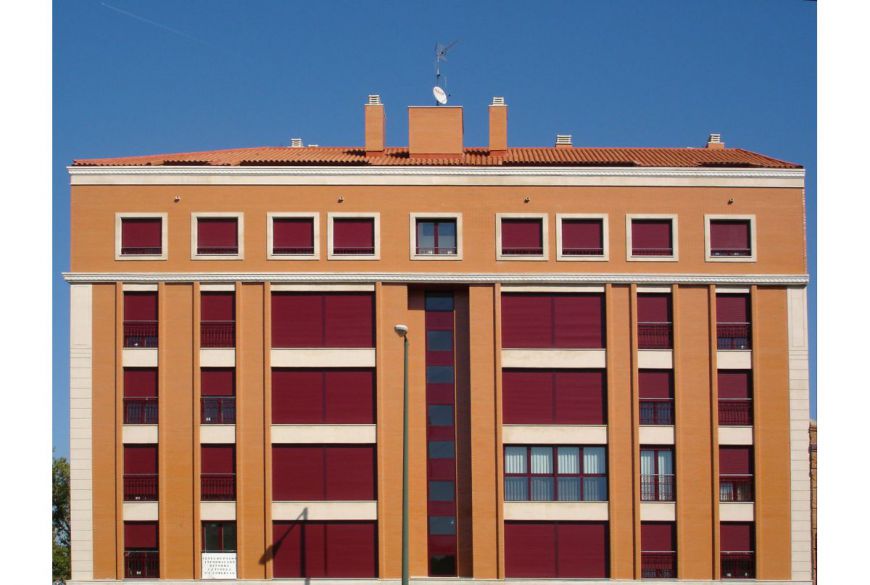 Croma 11