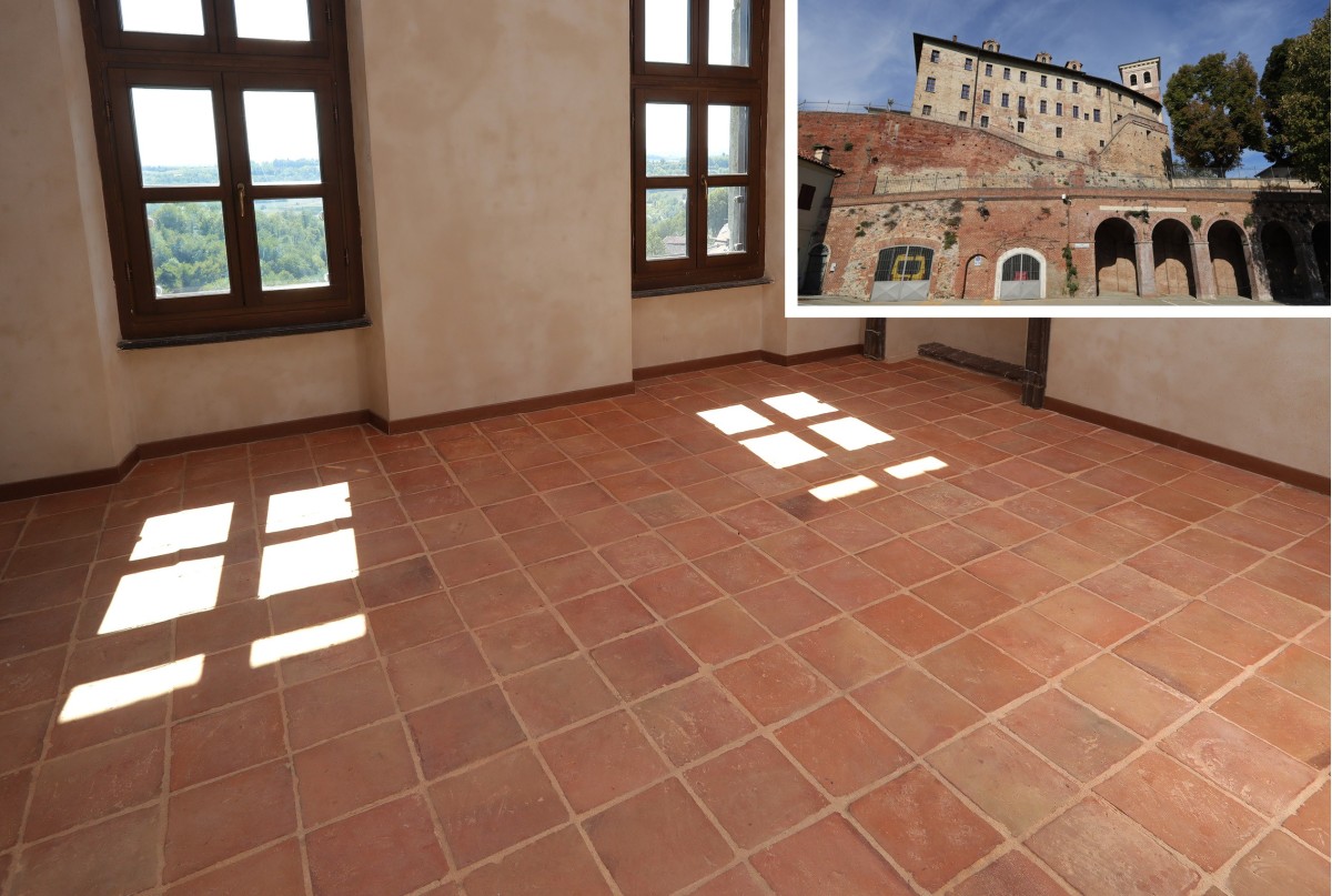 25x25 cm quadratische Terracotta-Fliese